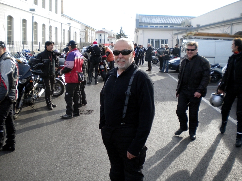 ronki026.jpg - MARJAN JE PRISPEL V RONKE S SVOJIM BMW-JEM