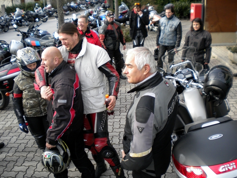 ronki053.jpg - ZARES LEPO VREME JE NAREKOVALO DOBRO RAZPOLOŽENJE