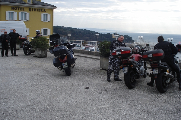 DSC06098.JPG - GLEDE NA DANE RAZMERE NISO PREVEČ KOMPLICIRALI S TRASO.