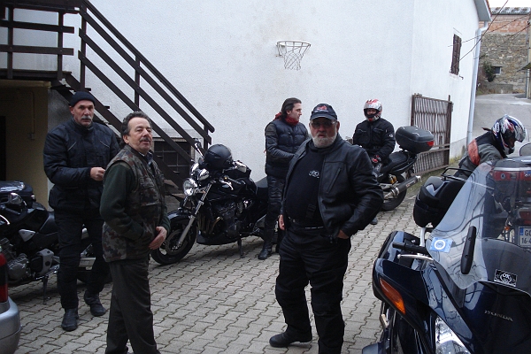 DSC06148.JPG - KJER NAS JE ŽE ČAKAL IVANOV PRIJATELJ JOŽE